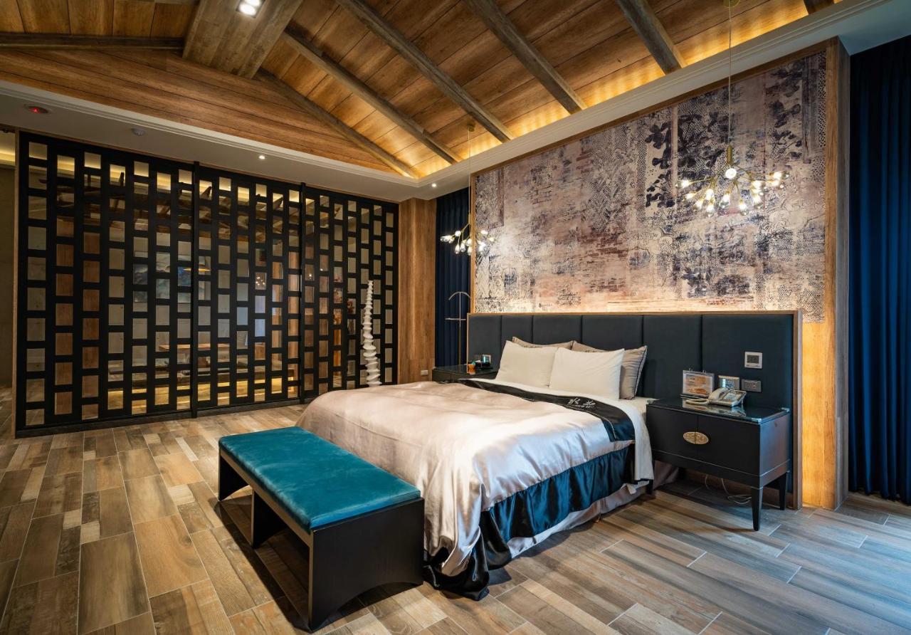 Aquarius Motel Taichung Exterior photo