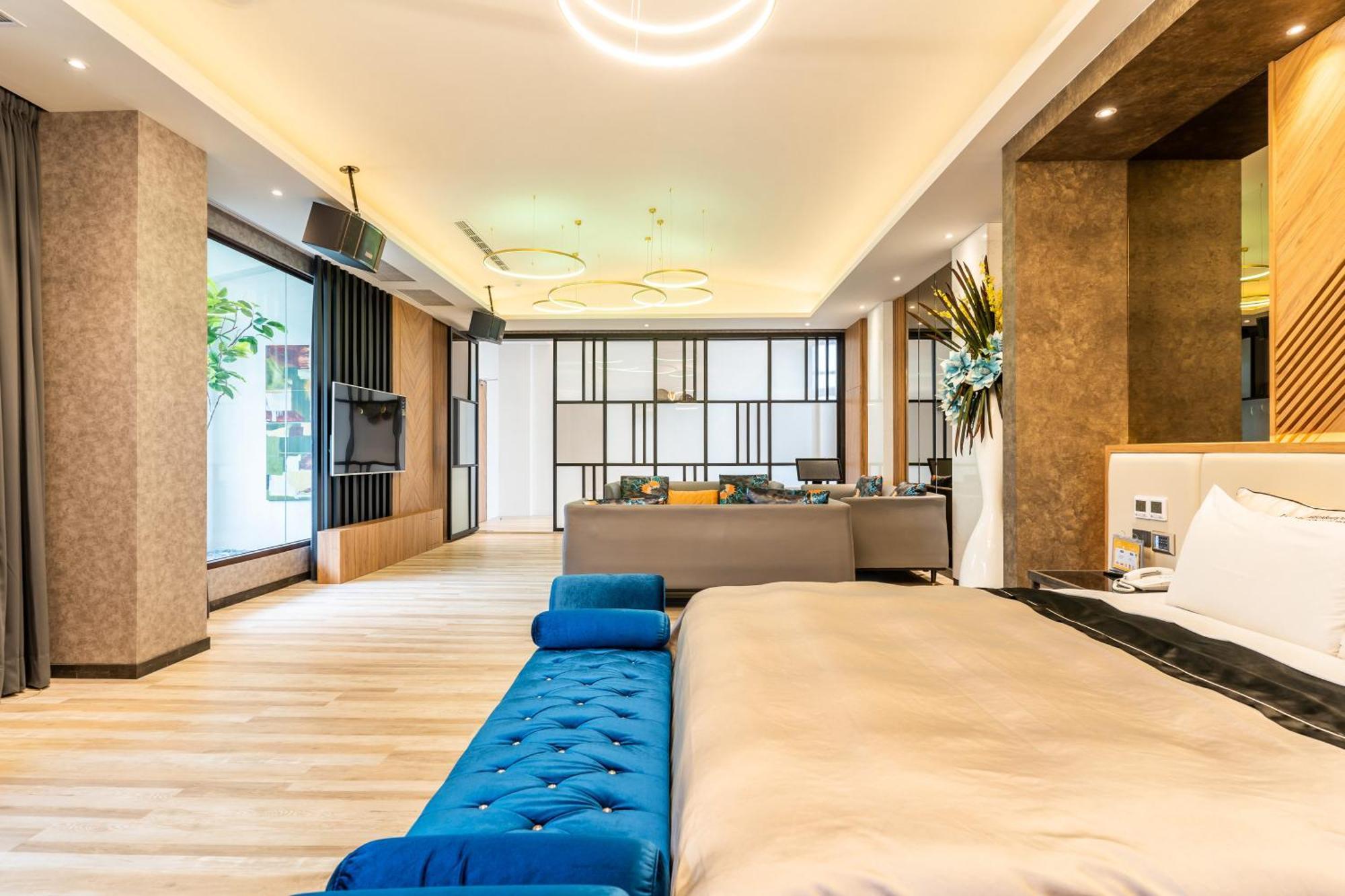 Aquarius Motel Taichung Exterior photo