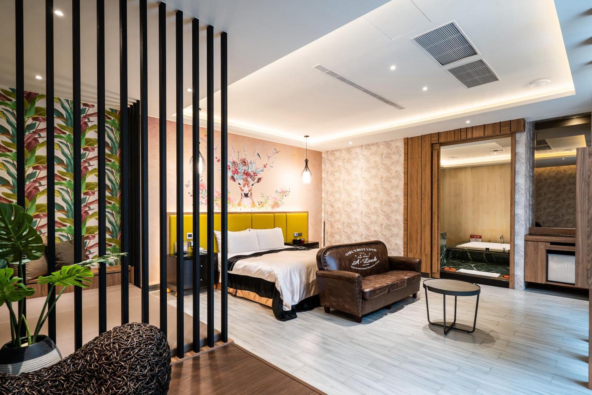 Aquarius Motel Taichung Exterior photo